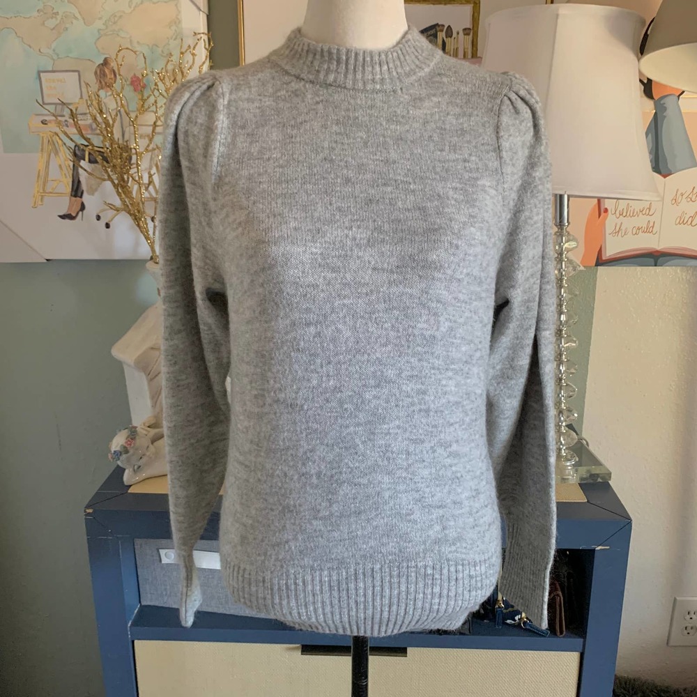 H&M Gray bell sleeve long sweater sz s womens